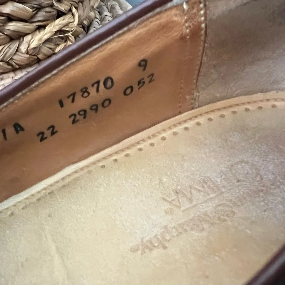 Johnson & Murphy Cellini tassle loafers tan men’s  10.5